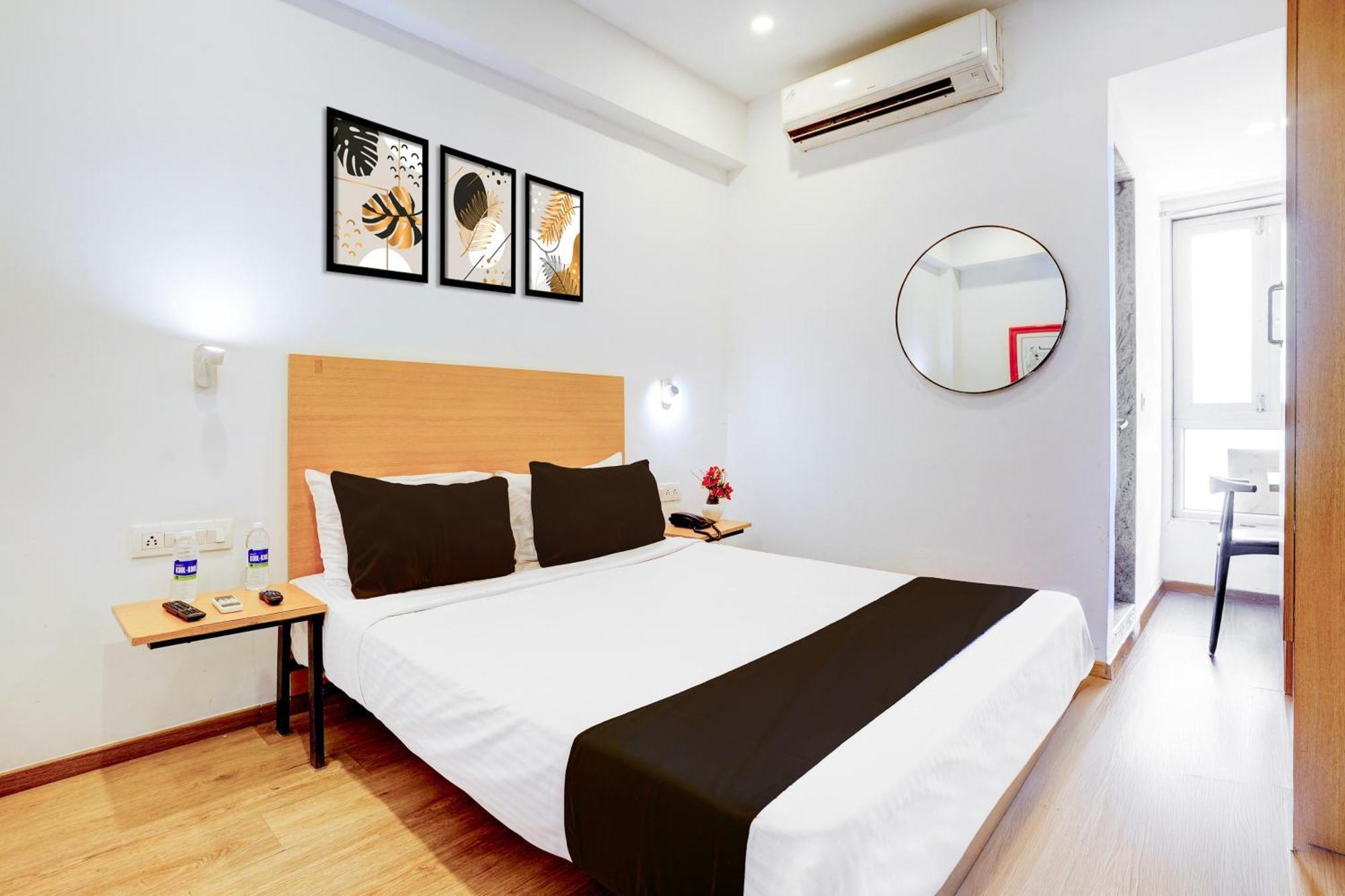 Townhouse Khar The Habitat Hotel Mumbai Exterior photo